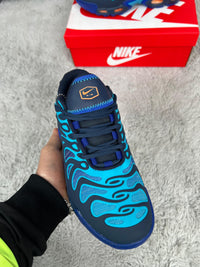 NIKE AIR MAX PLUS DRIFT - BLUE
