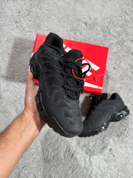 NIKE AIR MAX PLUS DRIFT - FULL BLACK