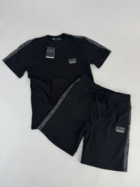 CONJUNTO CORTO - EA7 2025 - NEGRO