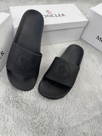 MONCLER - NEGRAS