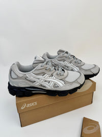 ASICS GEL-NYC - GRIS/NEGRA