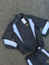 CONJUNTO NIKE AIR SWOOSH - M6