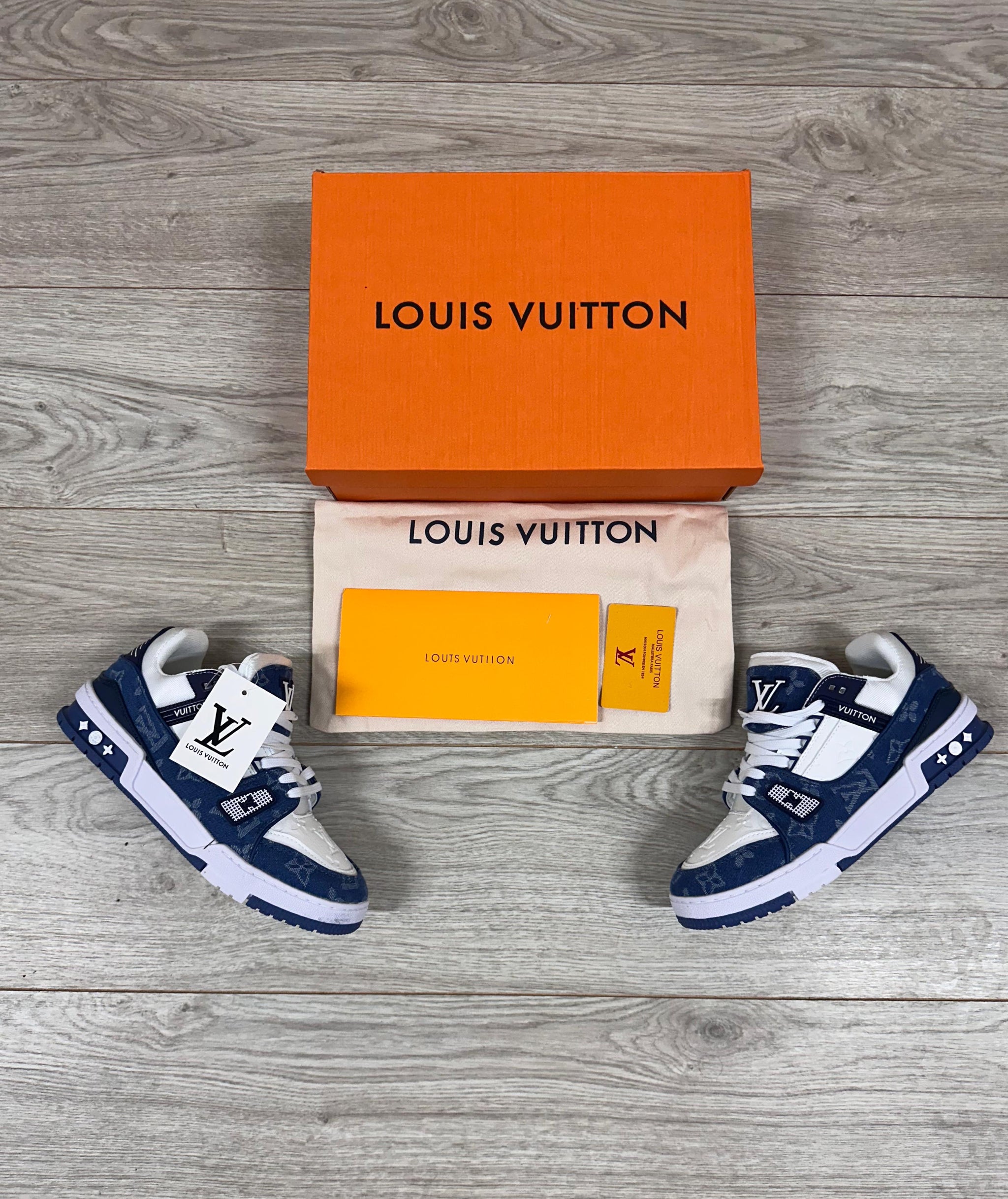 LV TRAINER - BLUE/WHITE