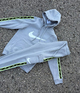 CONJUNTO NIKE - NM9