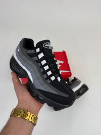 NIKE AIR MAX 95 - M1