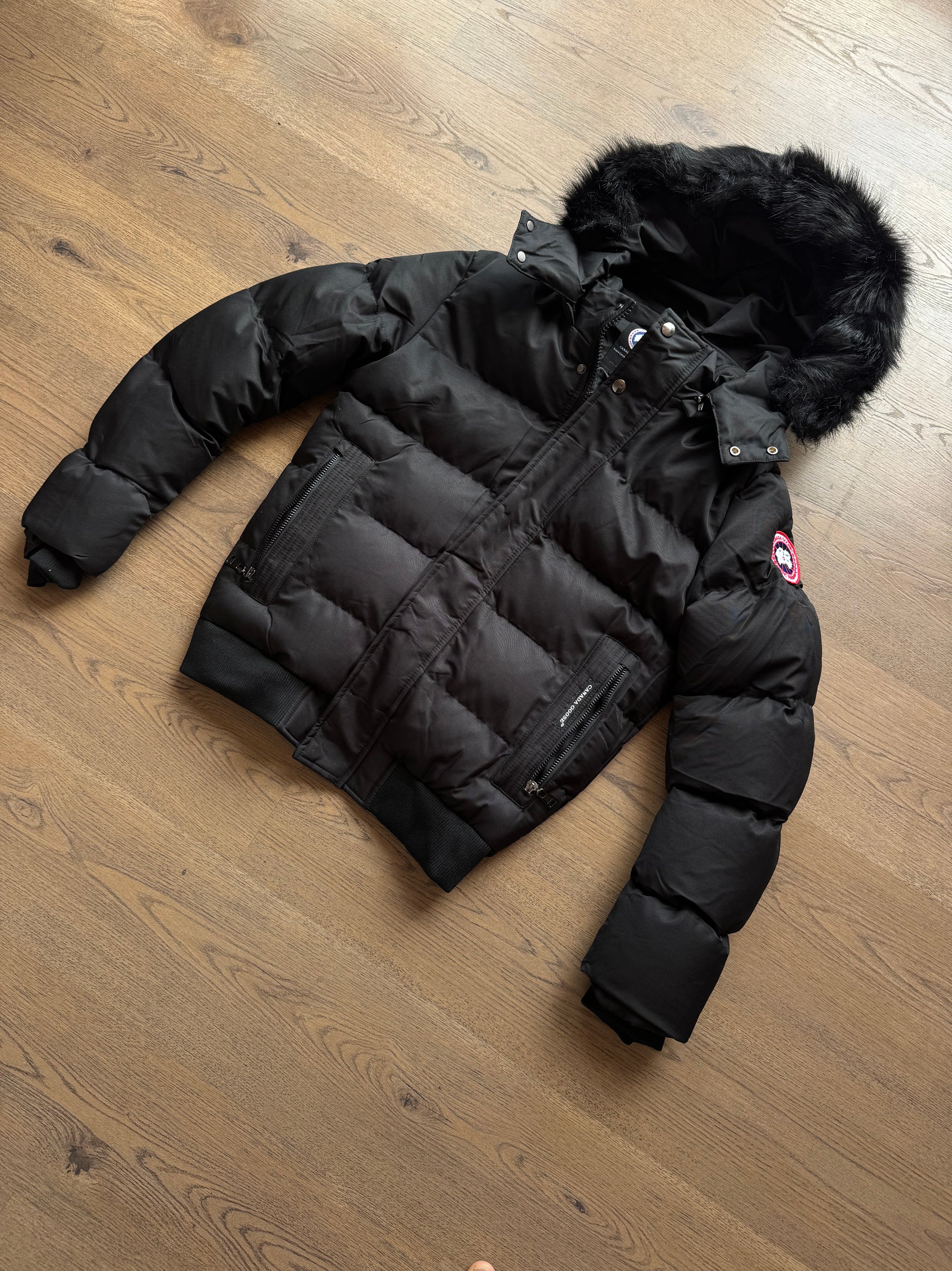 CHAQUETA CANADA - NEGRA