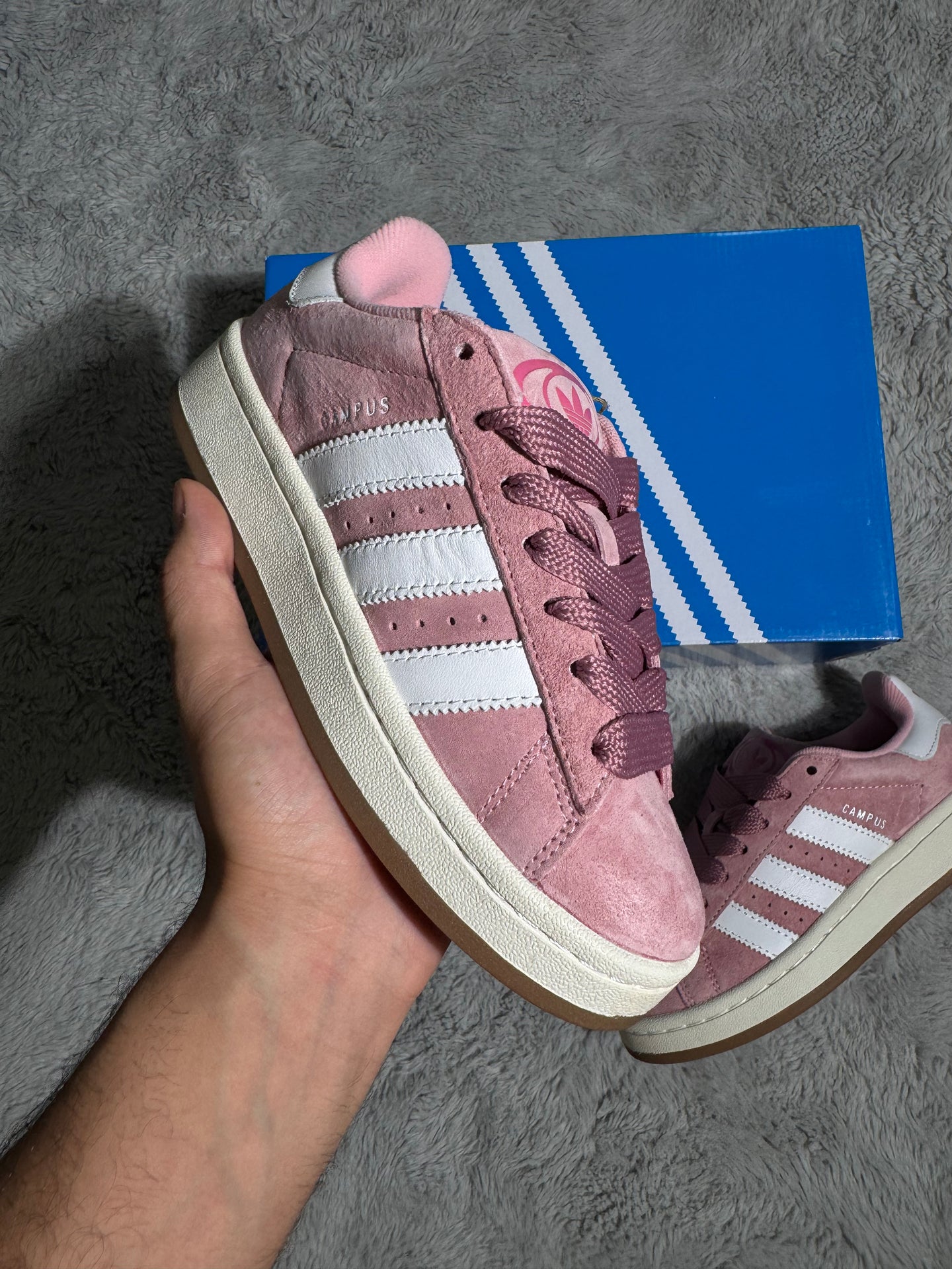 ADIDAS CAMPUS 00s - Pink Suede