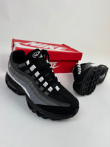 NIKE AIR MAX 95 - M1