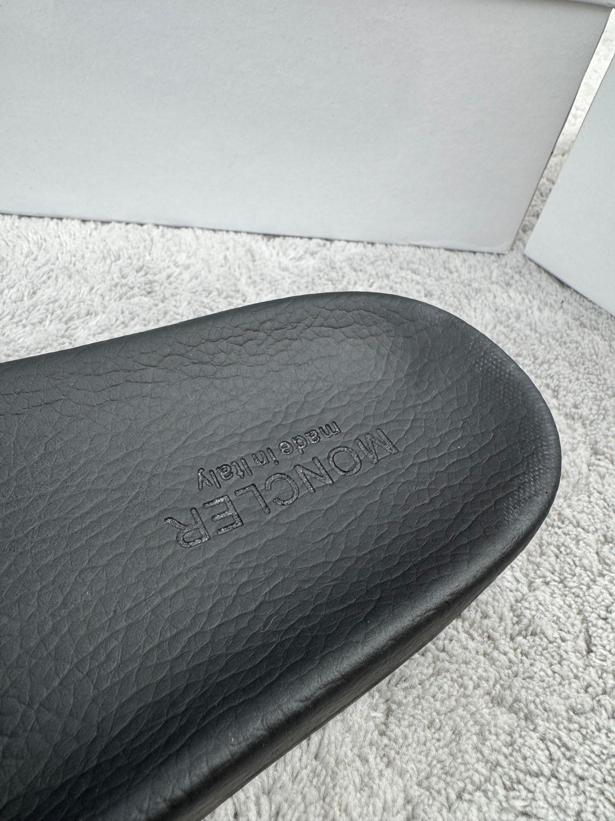 MONCLER - FR NEGRAS