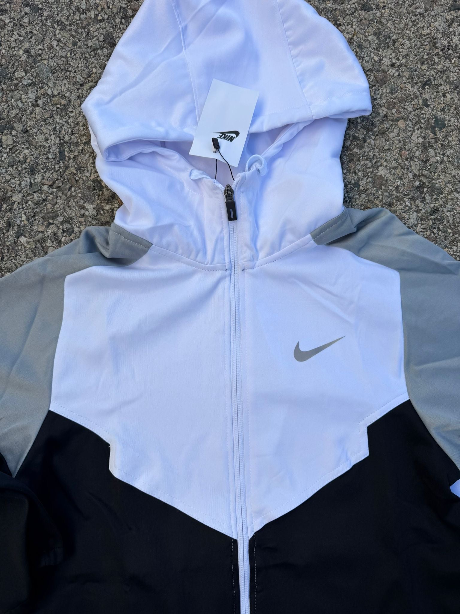 CONJUNTO NIKE MILER 2026 - M4