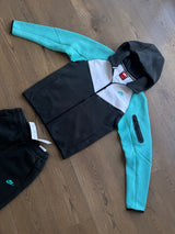 CONJUNTO NIKE TECH 2026 - M14