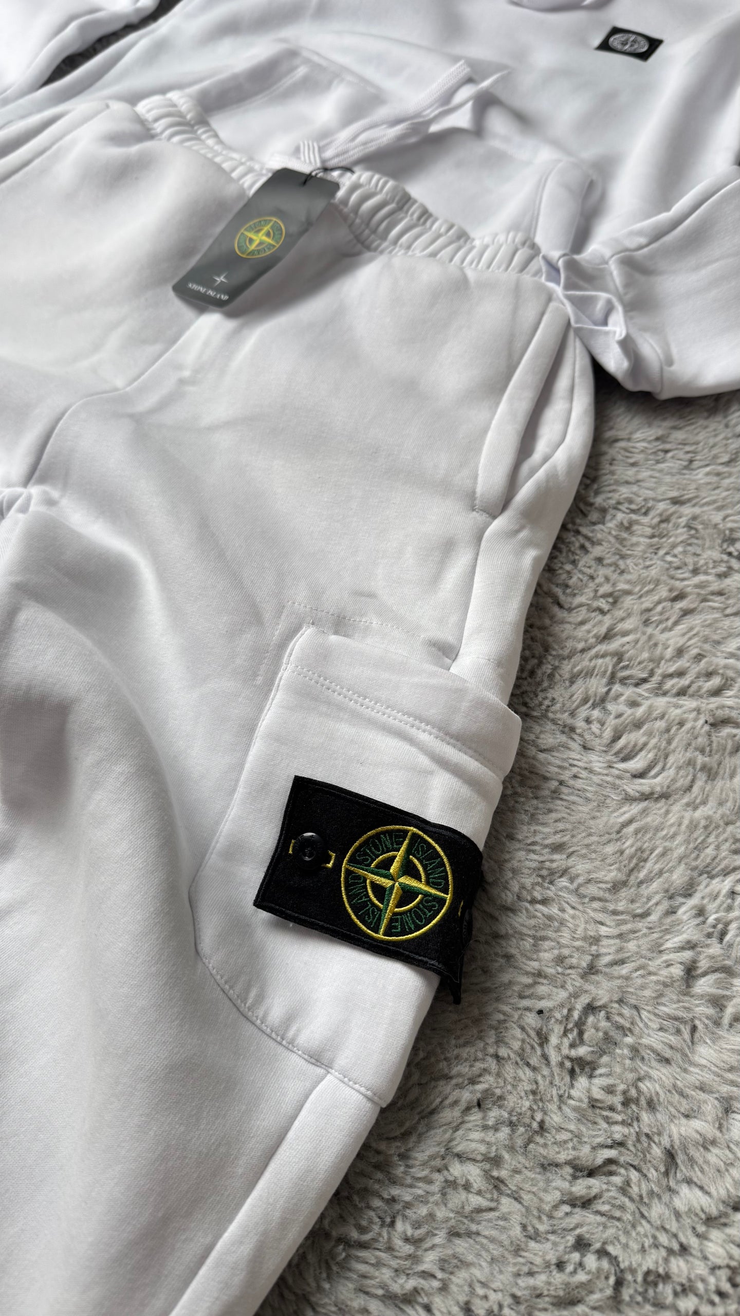 CONJUNTO STONE ISLAND - DOBLE LOGO