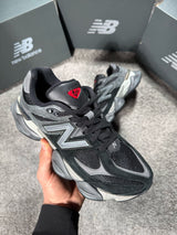 NEW BALANCE 9060 - GRIS/NEGRO (CP)