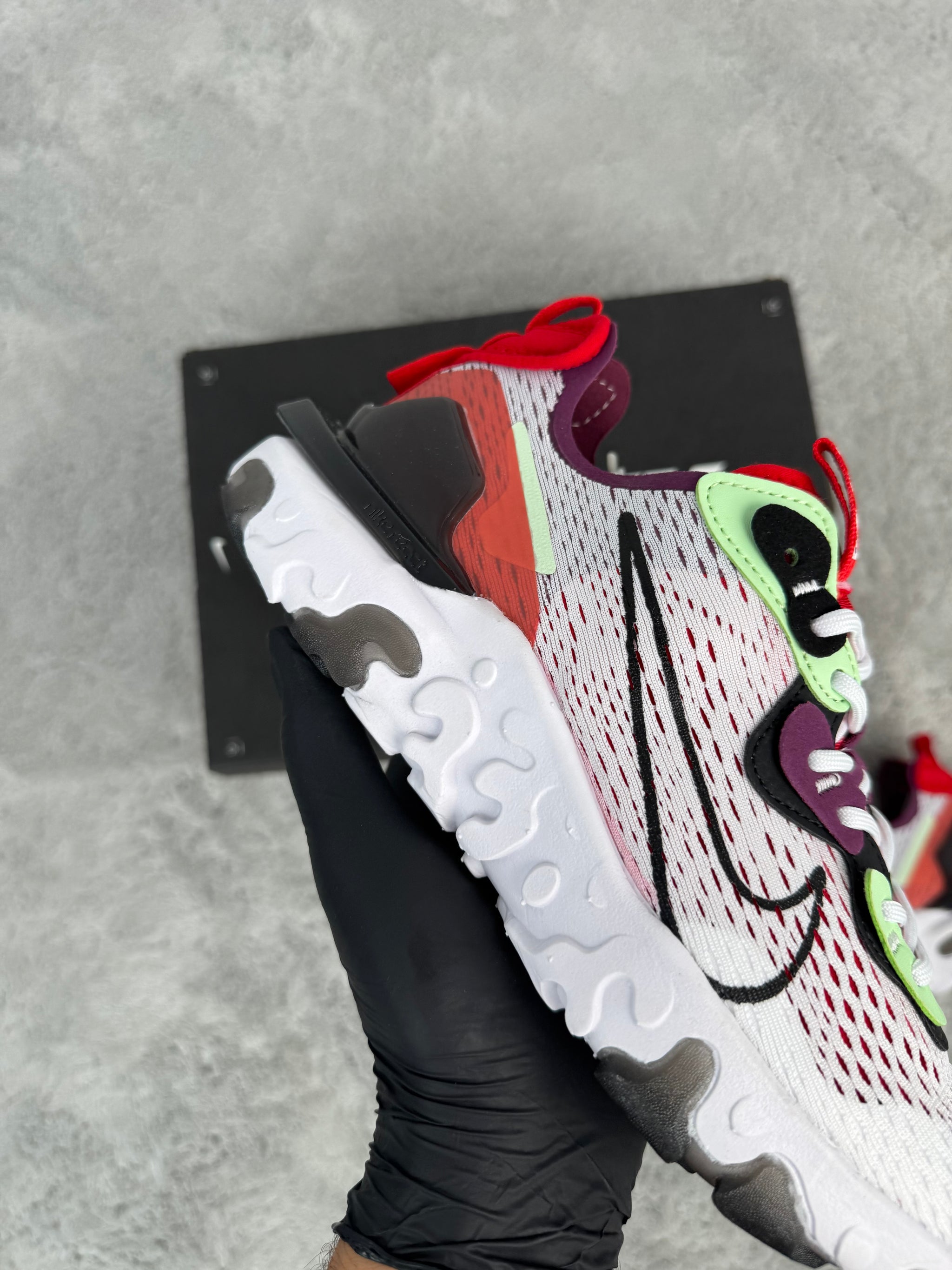 NIKE REACT VISION - WR