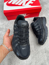 NIKE P6000