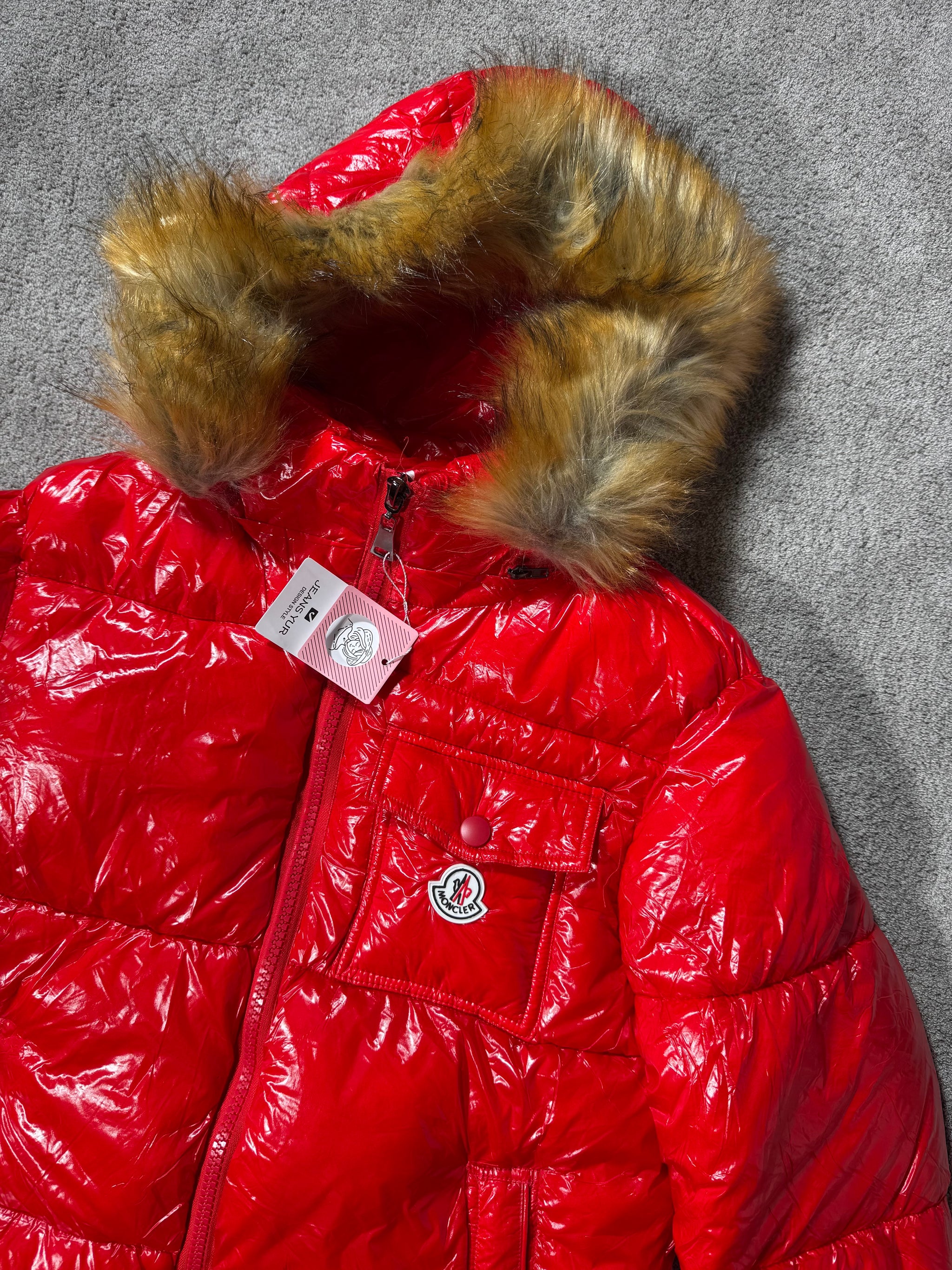 Chaqueta Moncler - Roja - Pelo Marron