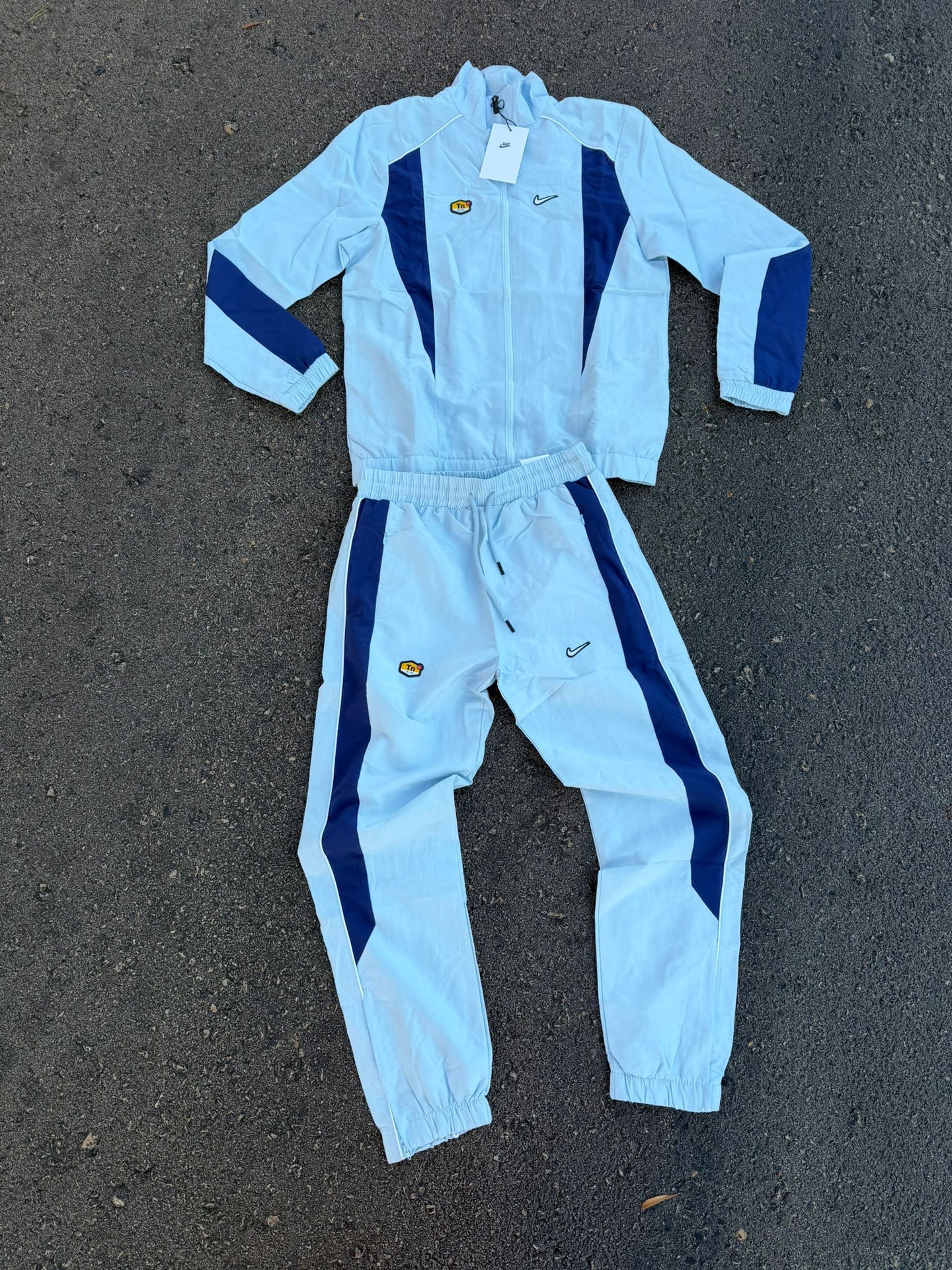 CONJUNTO NIKE AIR TN - M9