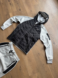 CONJUNTO -  UNDER ARMOUR - NEGRO/GRIS