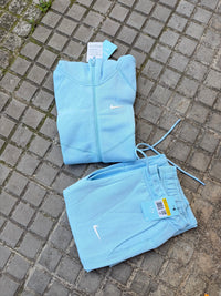 CONJUNTO NIKE NOCTA - M4