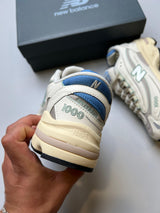 NEW BALANCE 1000 - BEIGE