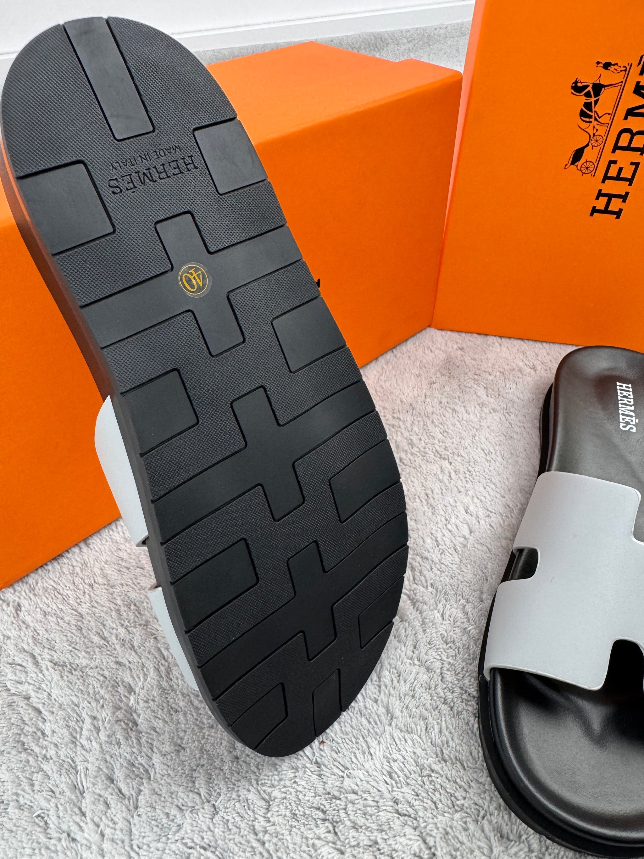 HERMES - GRIS