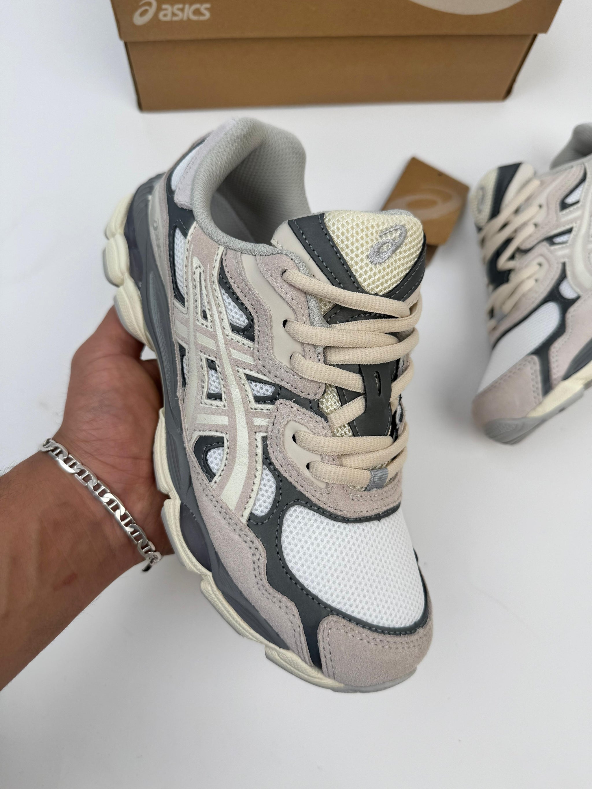 ASICS GEL-NYC - BEIGE