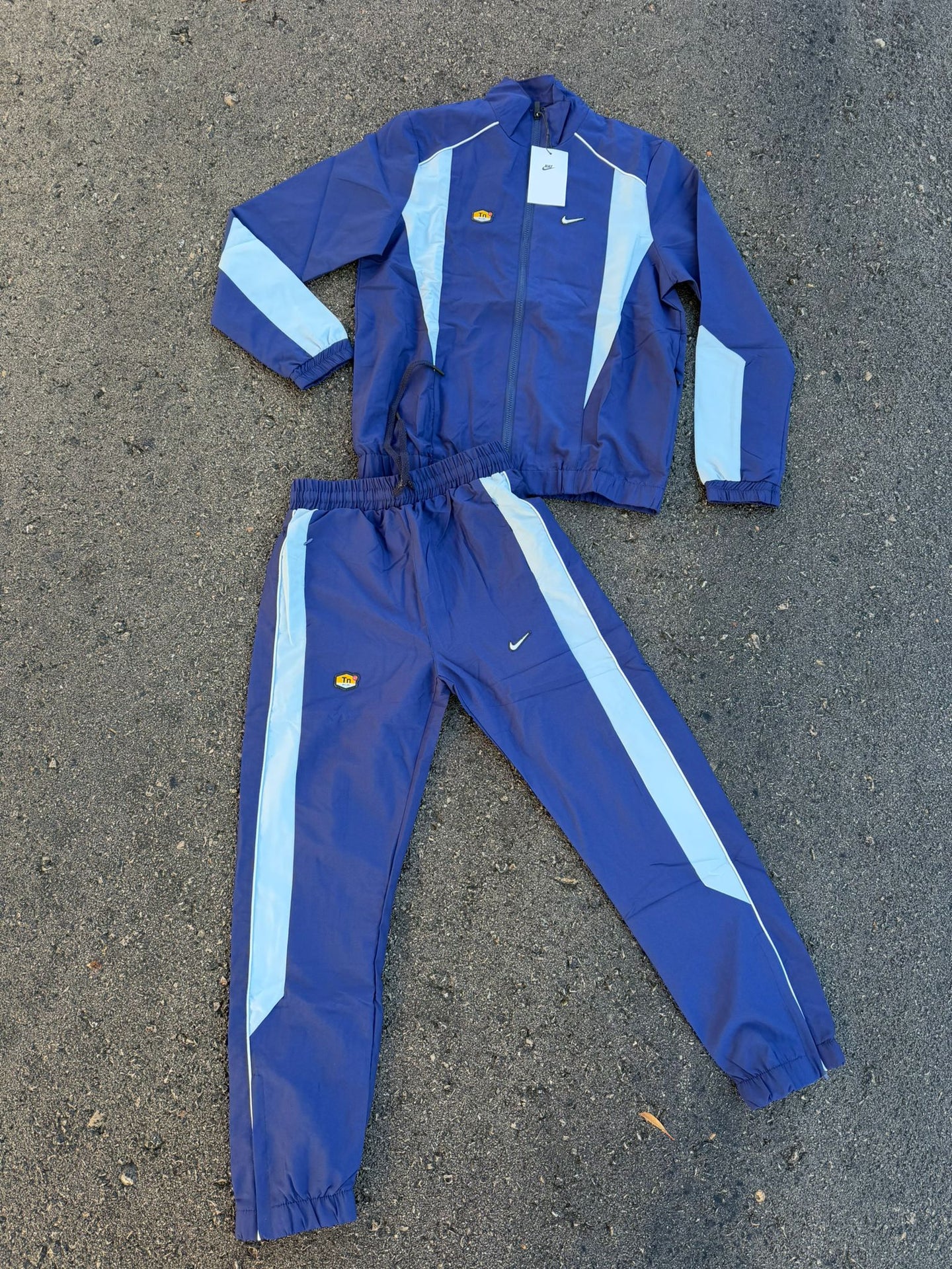 CONJUNTO NIKE AIR TN - M11