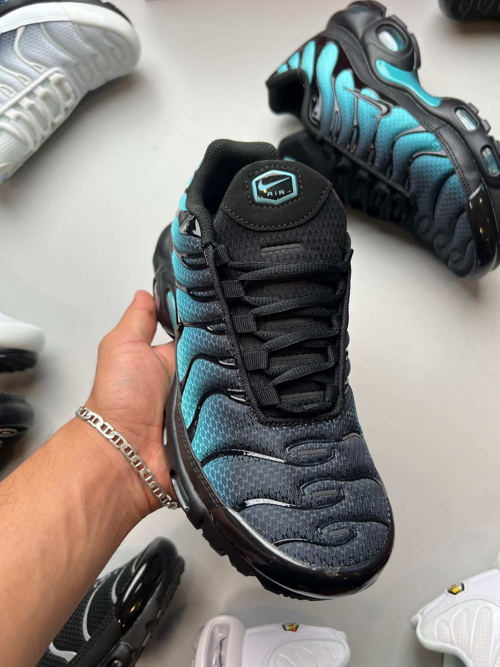 NIKE AIR MAX TN - M3