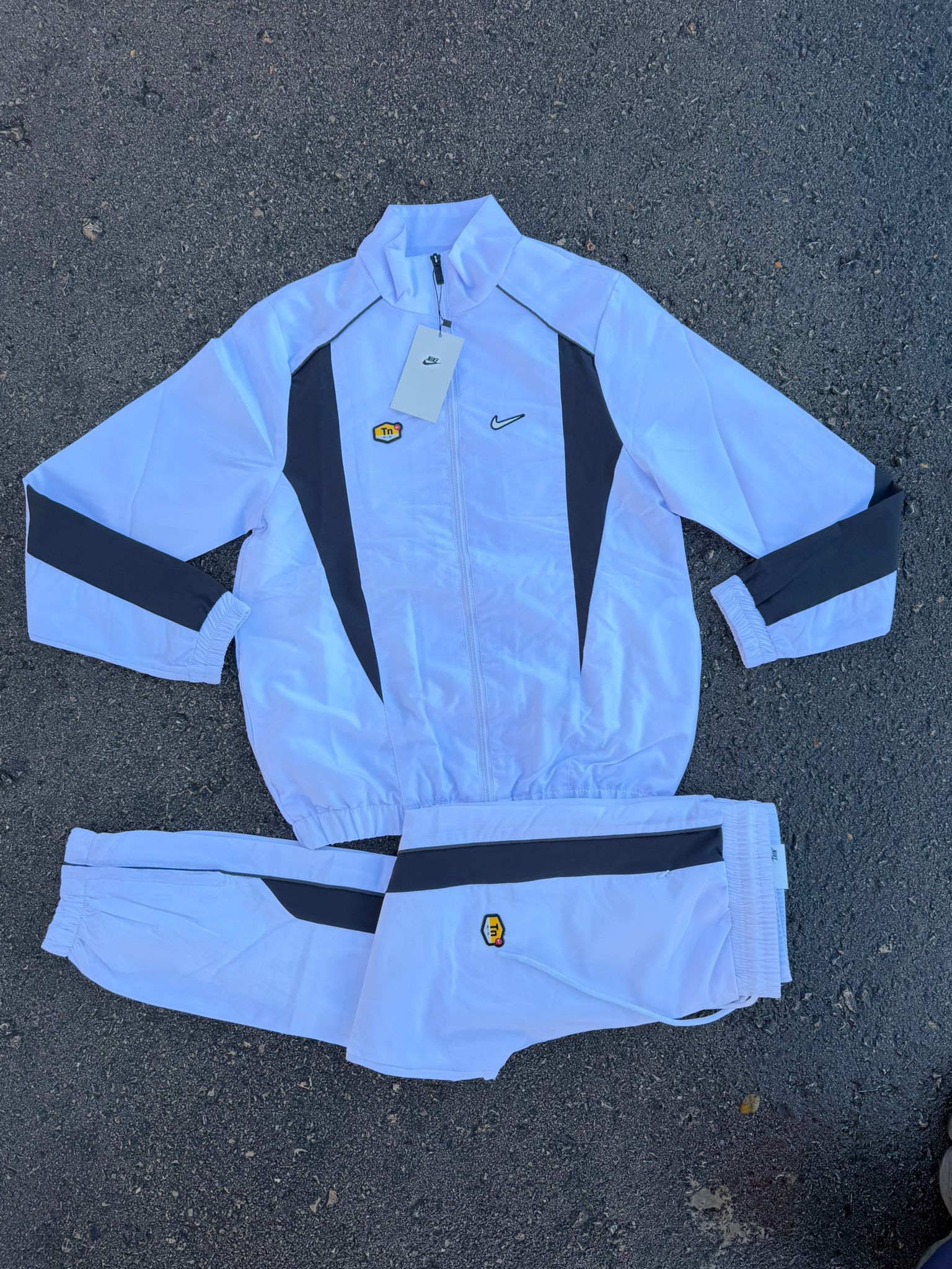 CONJUNTO NIKE AIR TN - M12