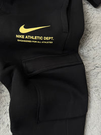 Conjunto Nike Athletic dept.