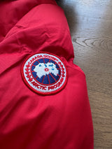 Chaqueta CANADA GOOSE - ROJA - Pelo Negro