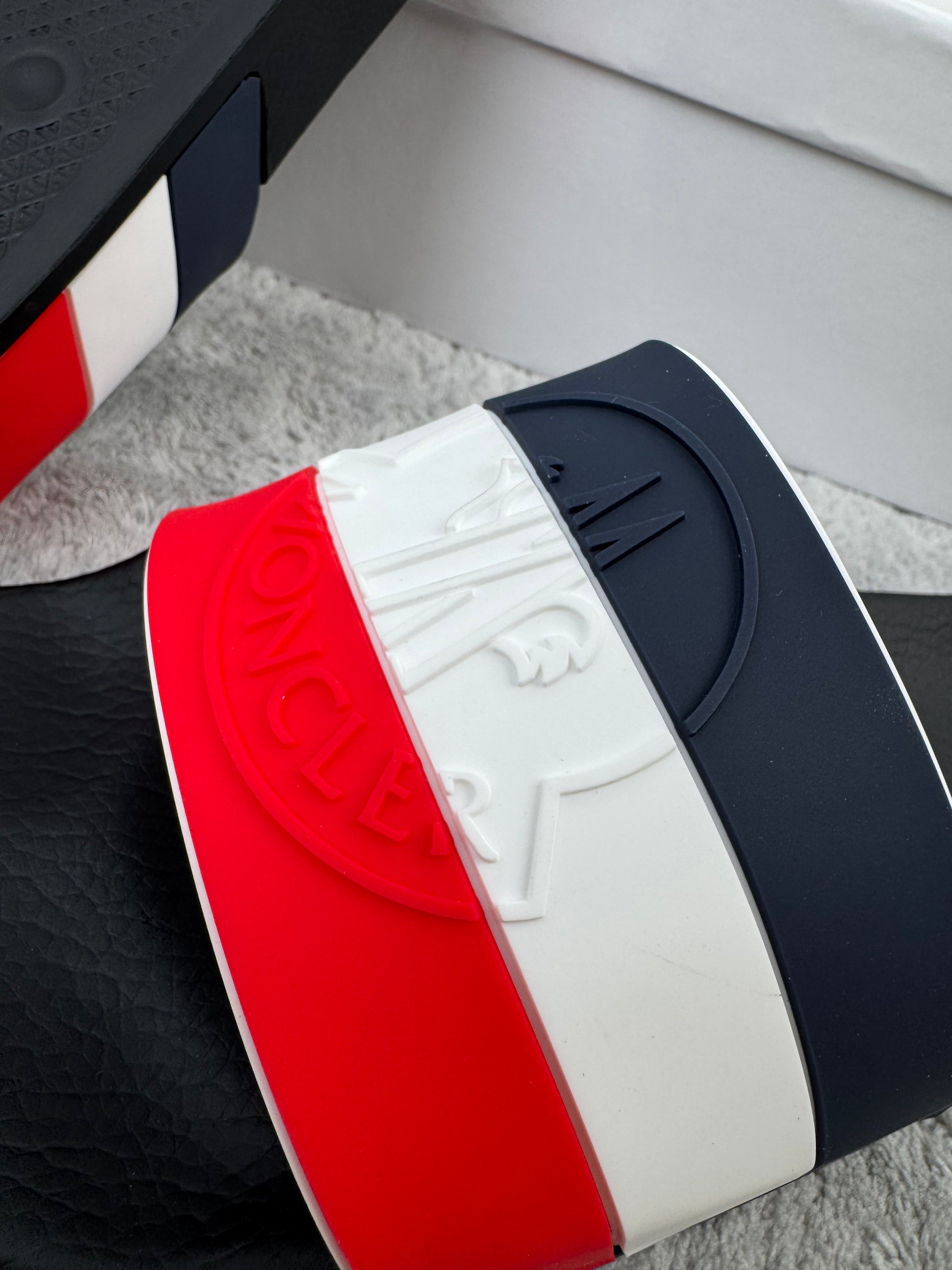 MONCLER - FR NEGRAS