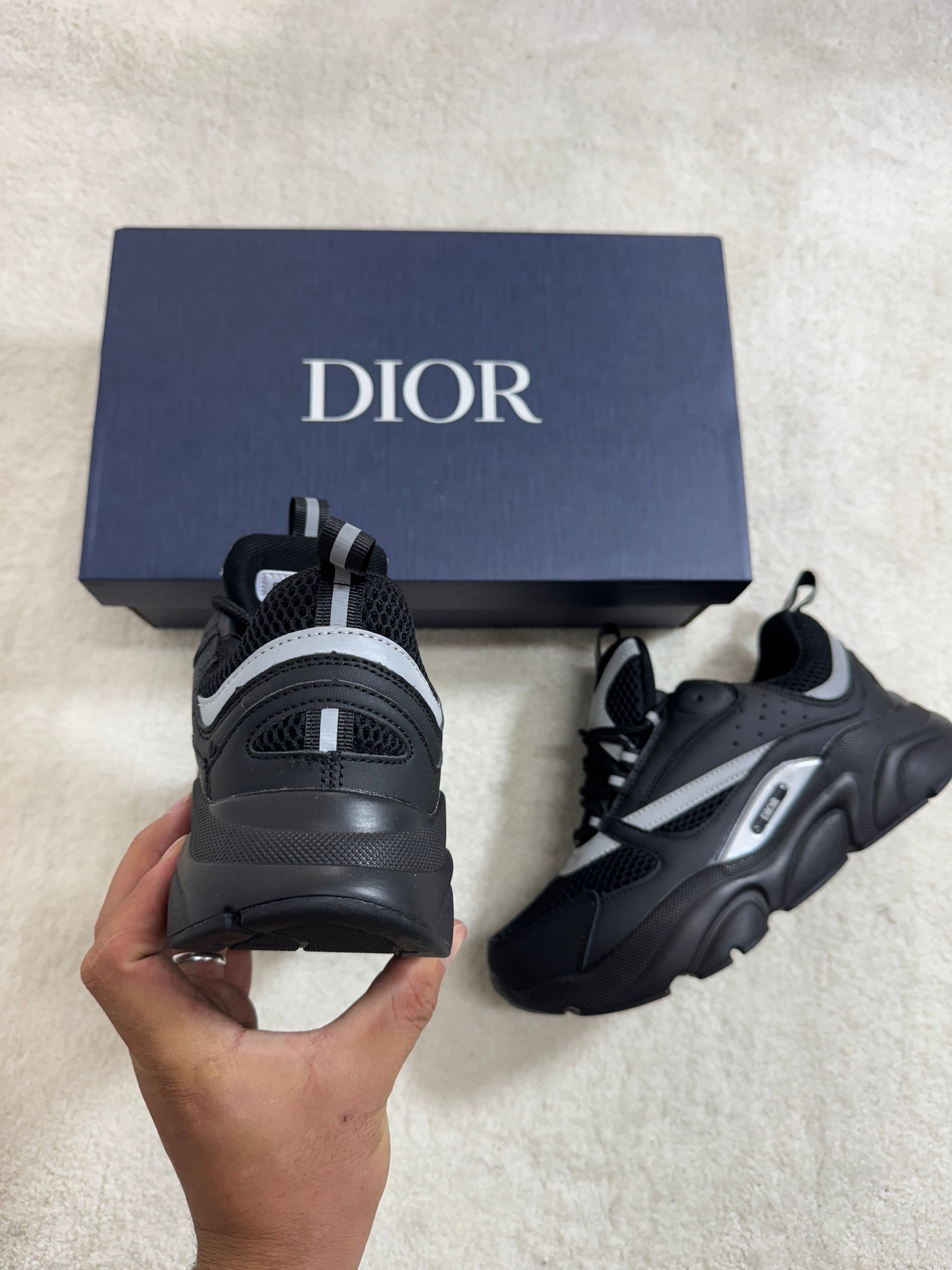 Dior B22 - BLACK