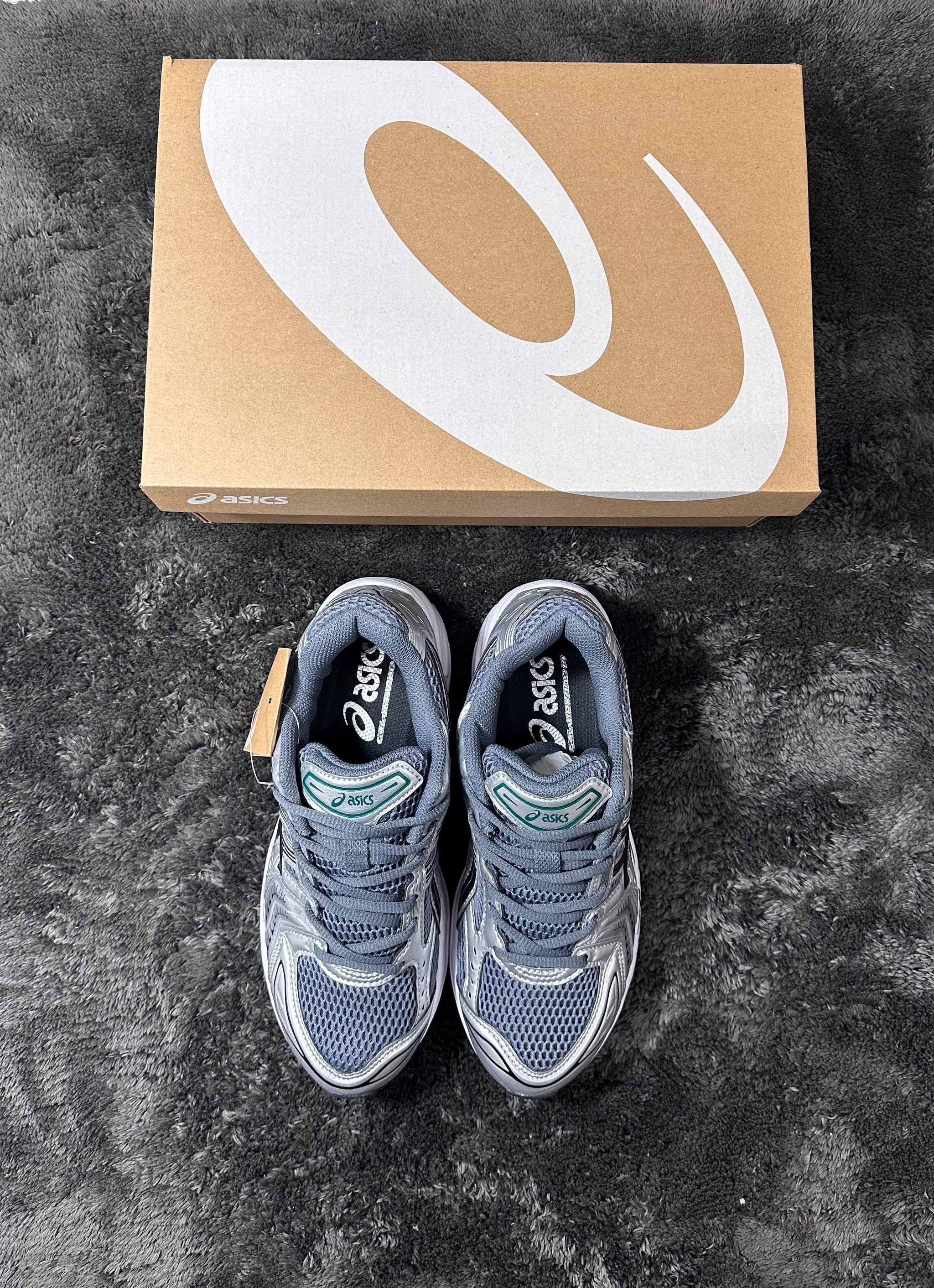 ASICS GEL KAYANO - M2