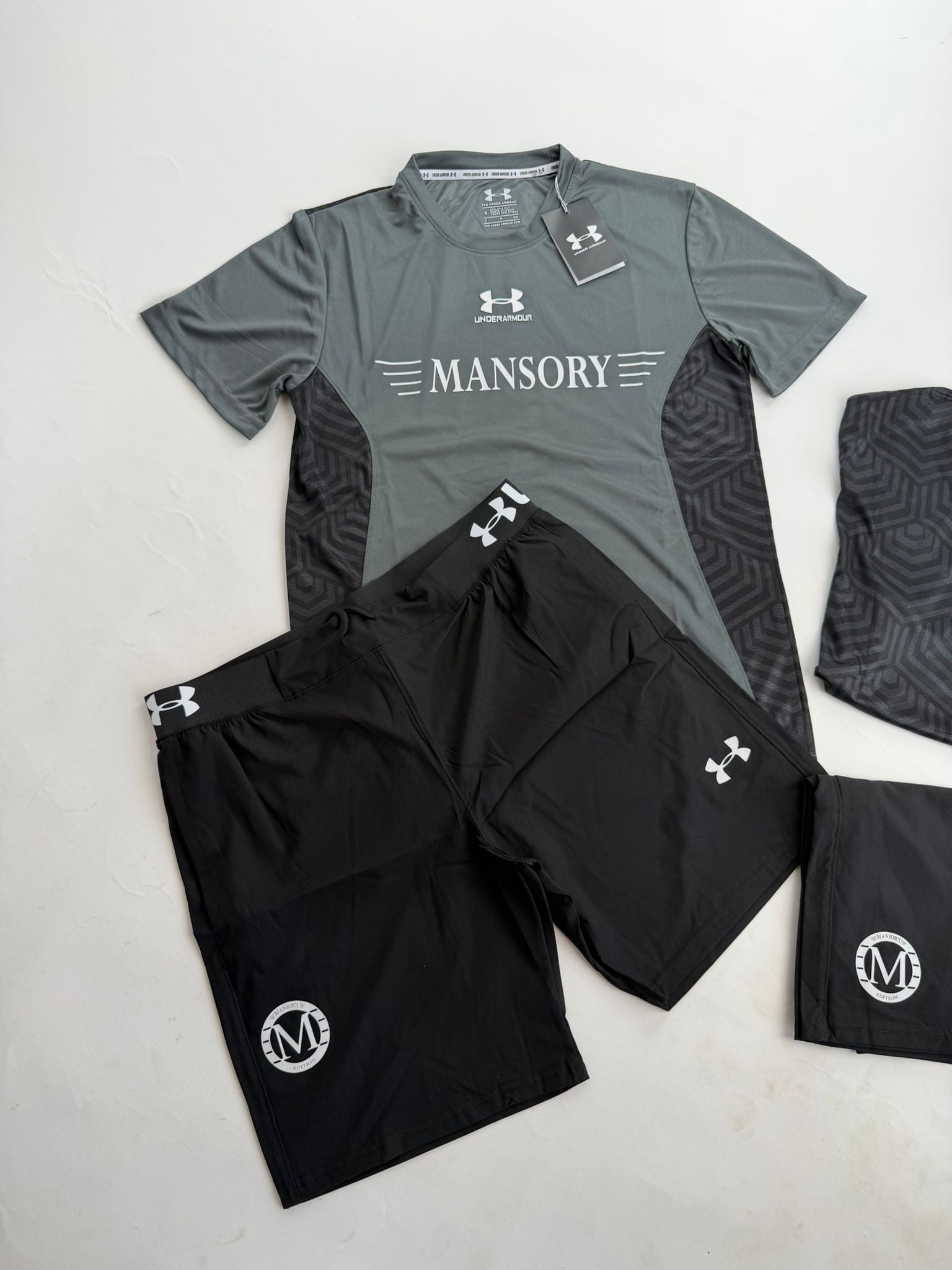UNDER ARMOUR MANSORY NEGRO2026
