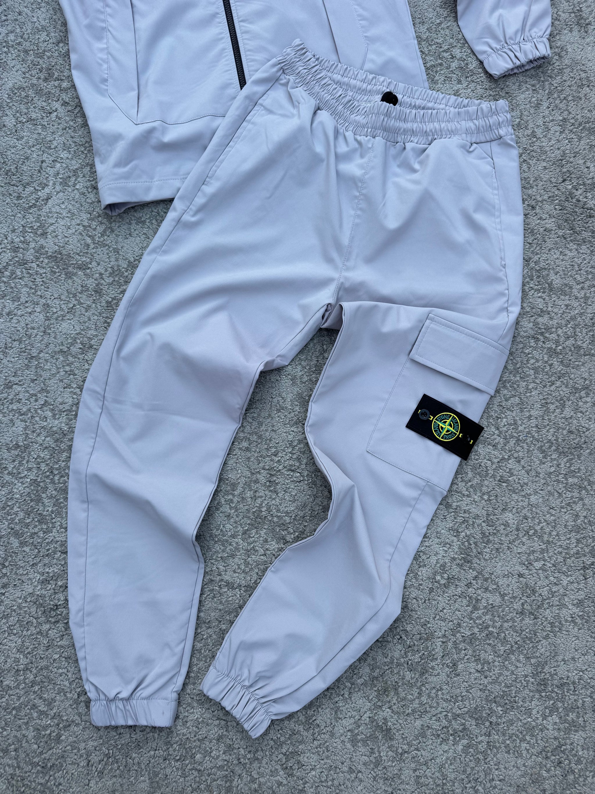 Conjunto STONE ISLAND - GRIS