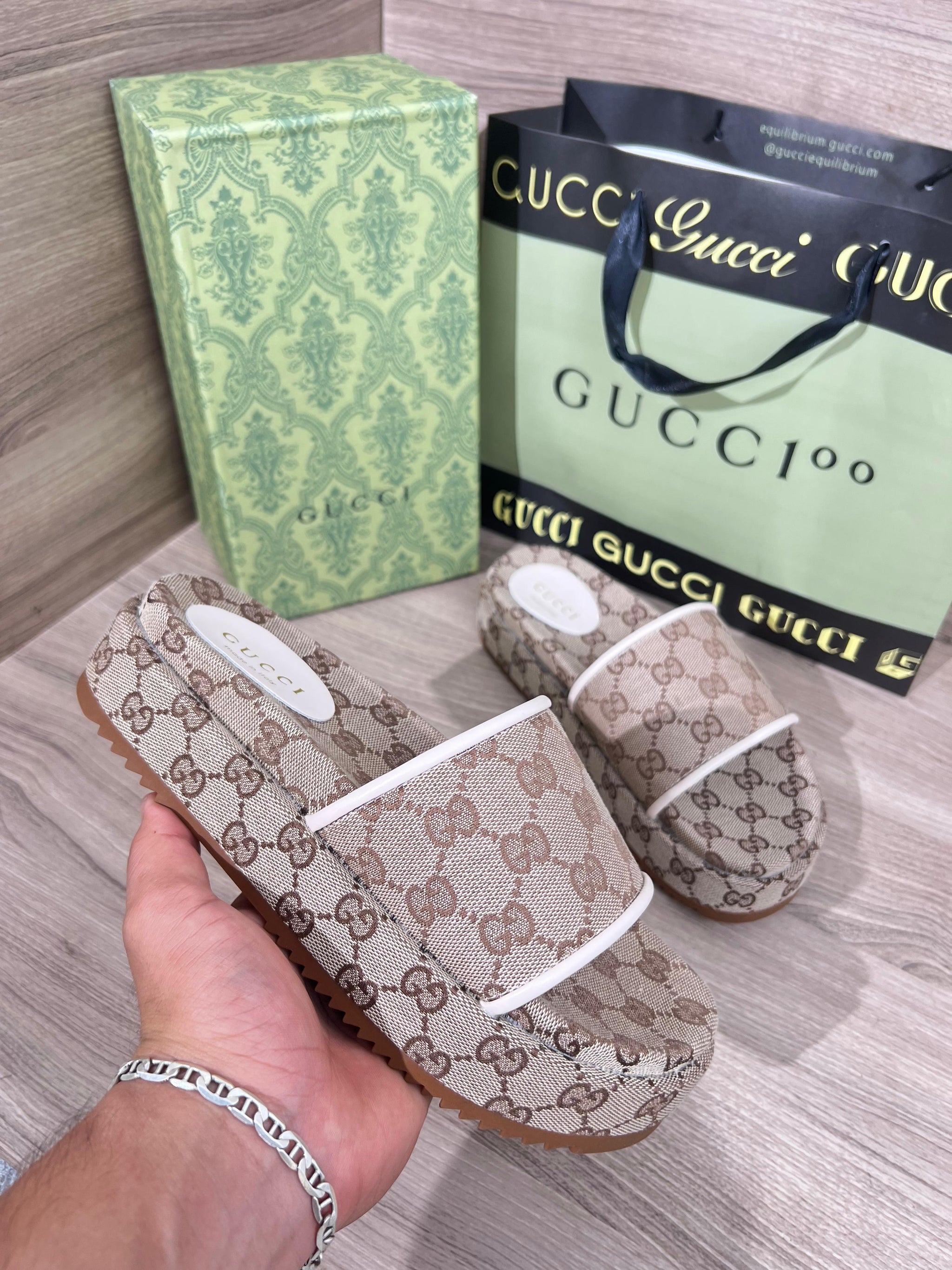 GUCCI - MARRON/BLANCO