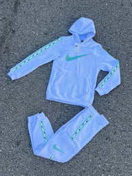 CONJUNTO NIKE - NM6