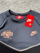 CONJUNTO CORTO - NIKE TECH x SYNA