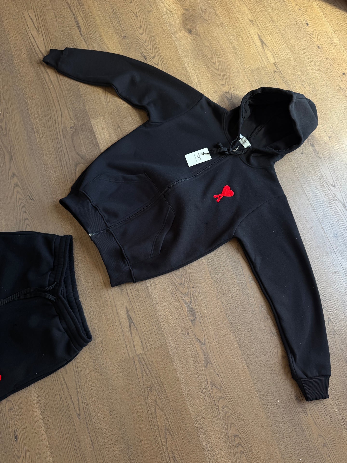 CONJUNTO AMI - NEGRO