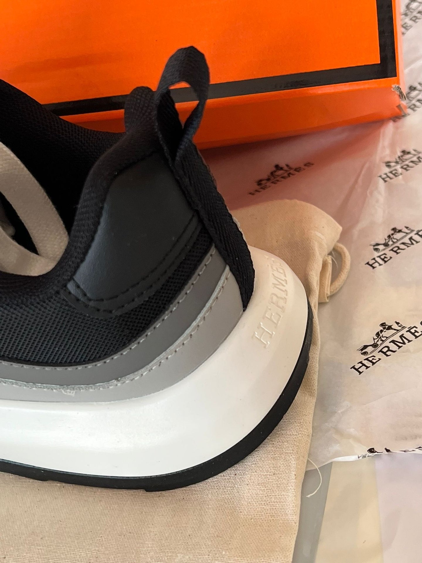 HERMES GRAMME - M3