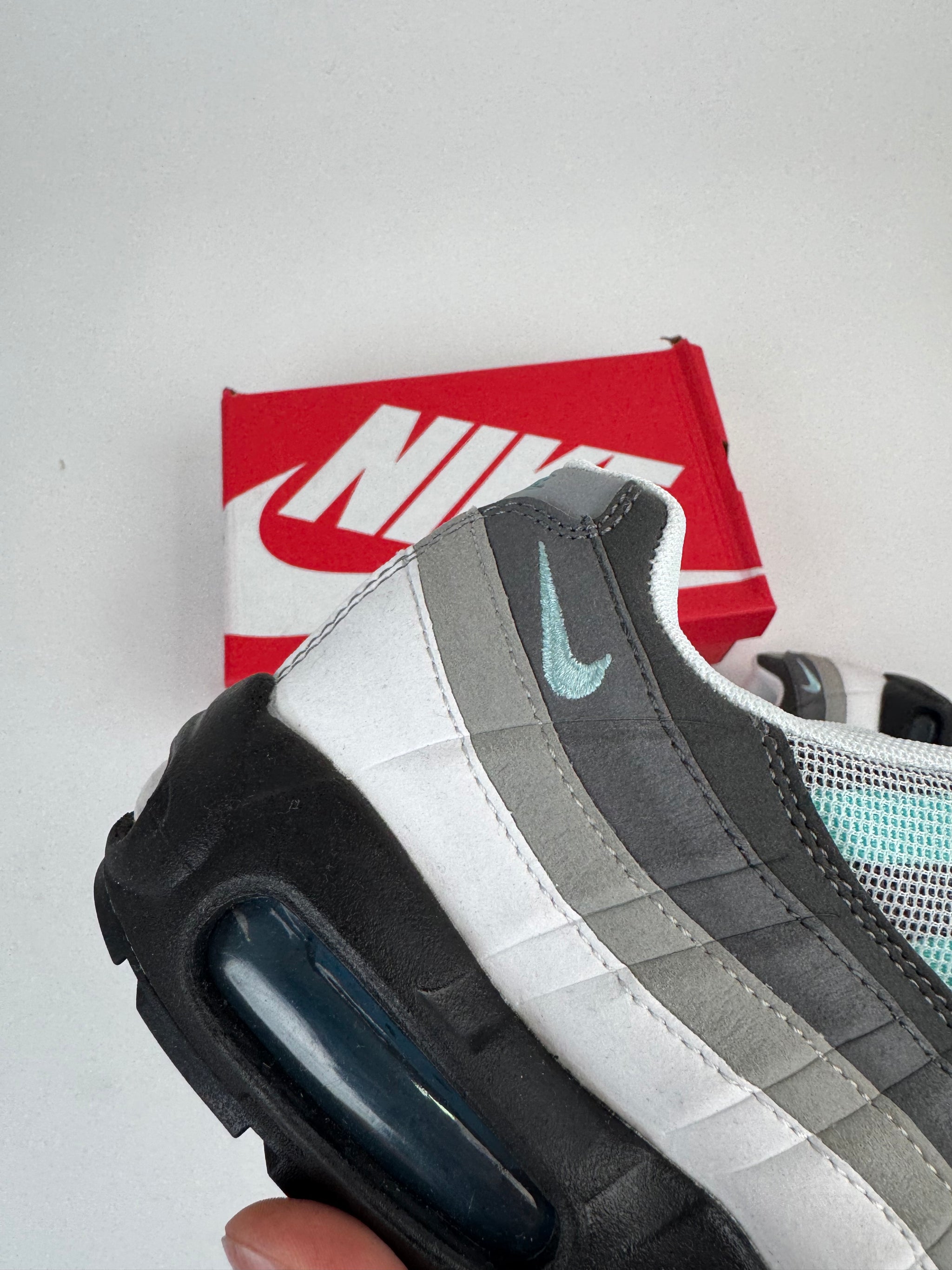 NIKE AIR MAX 95 - M3