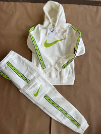 CONJUNTO NIKE - NM9