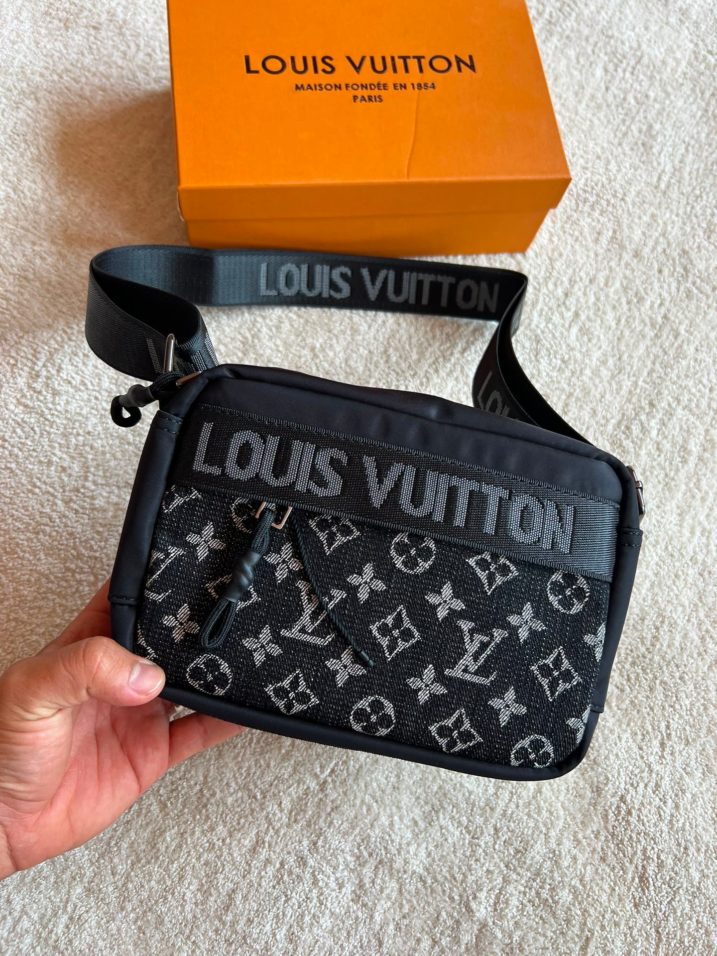 BANDOLERA -  LOUIS VUITTON