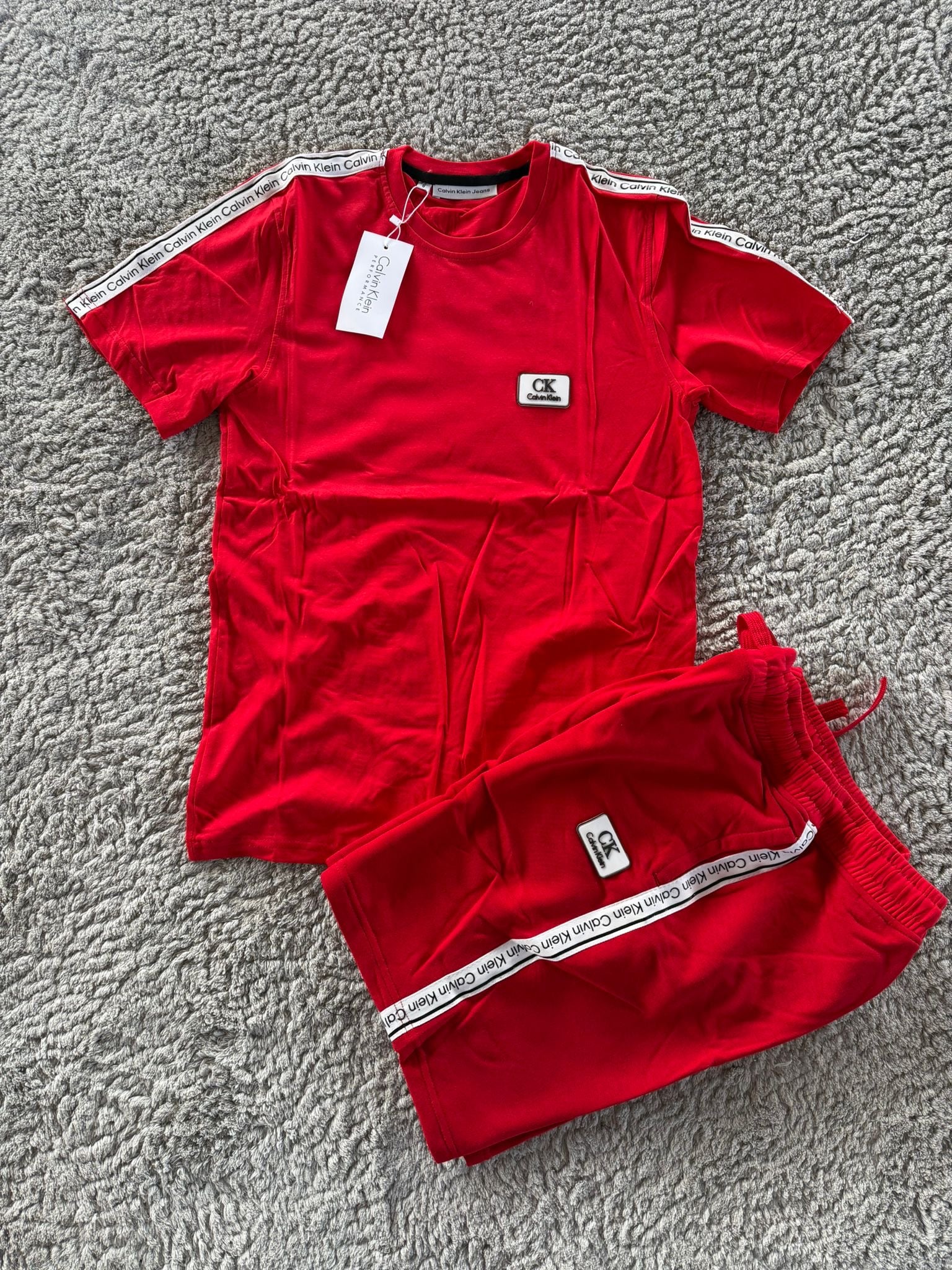 Calvin Klein - Rojo