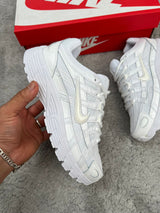 NIKE P6000