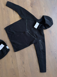 CONJUNTO NIKE TECH 2026 - M17