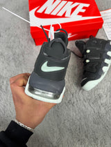 NIKE AIR UPTEMPO