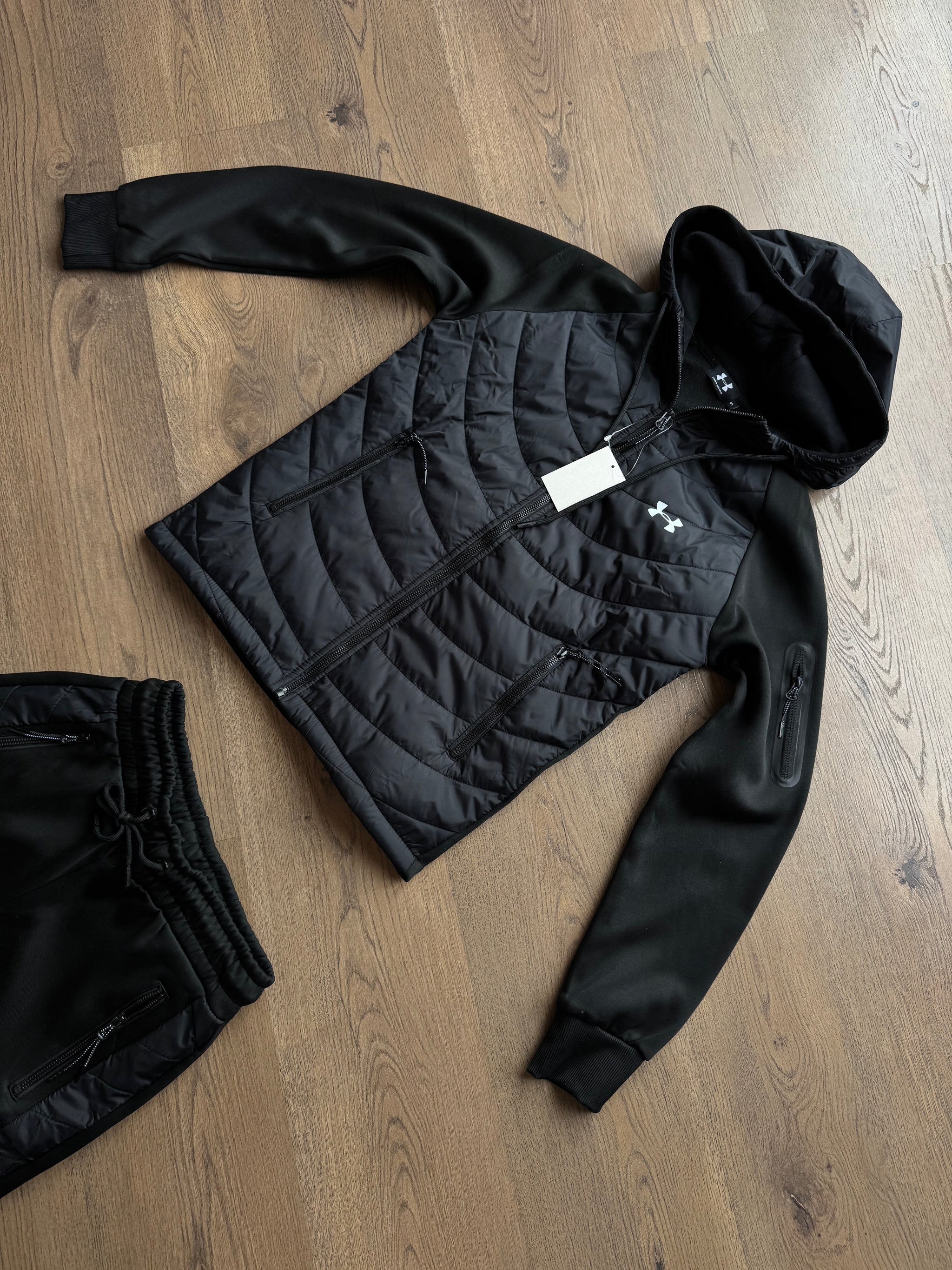 CONJUNTO -  UNDER ARMOUR - NEGRO