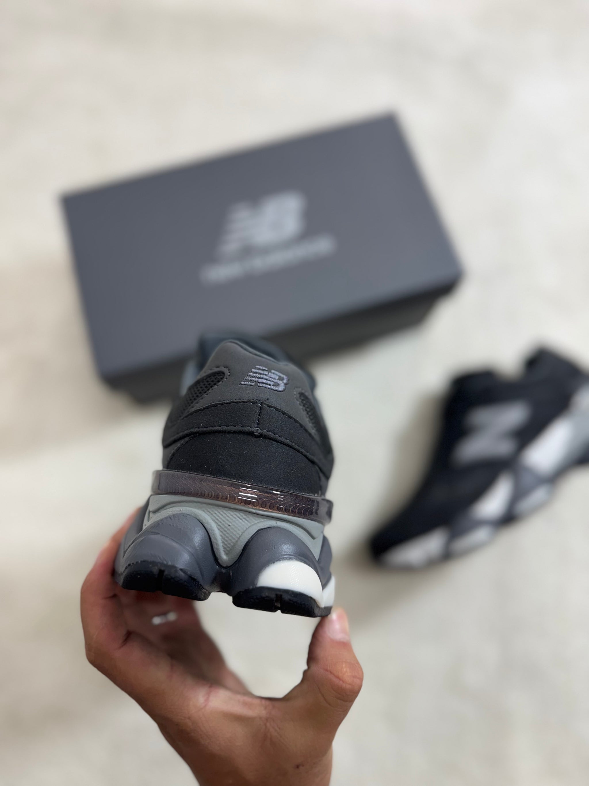 NEW BALANCE 9060 - M2